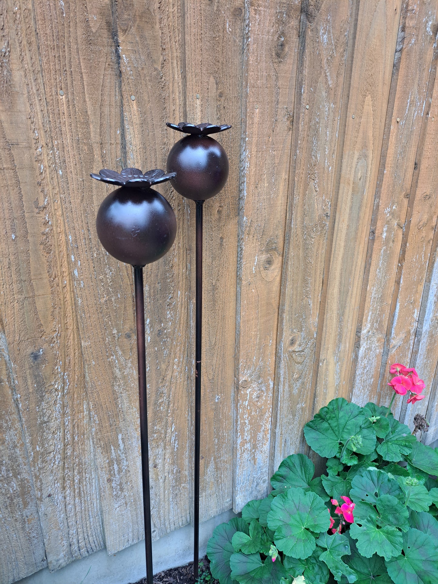 Giant painted poppy head plant stake. Garden Decoration